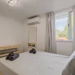 Casa T3 Com Piscina Perto Da Nyaraló *
