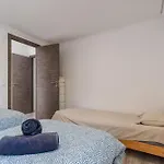 Casa T3 Com Piscina Perto Da Nyaraló *