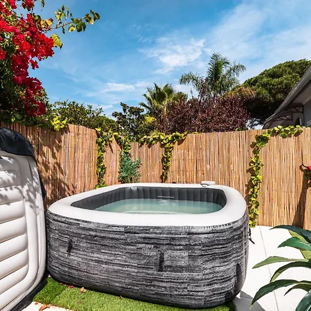 Casa T3 Com Piscina Perto Da Charneca (Setubal)