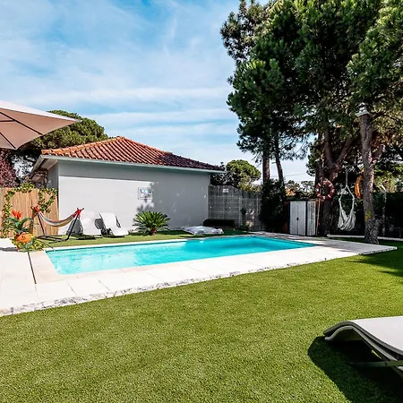 Vakantiehuis Casa T3 Com Piscina Perto Da