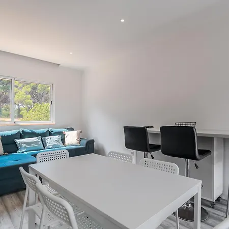 Casa T3 Com Piscina Perto Da Casa de Férias Charneca (Setubal)
